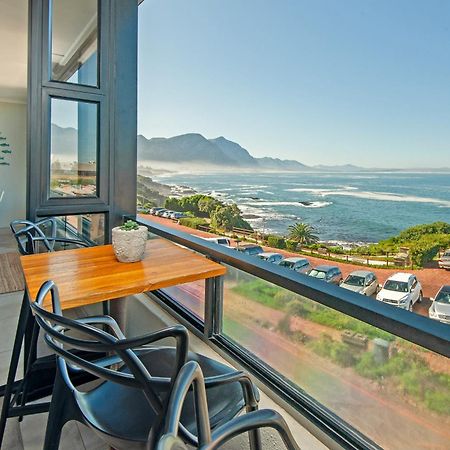 Walker Bay Luxury Seafront Apartment ヘルマナス エクステリア 写真
